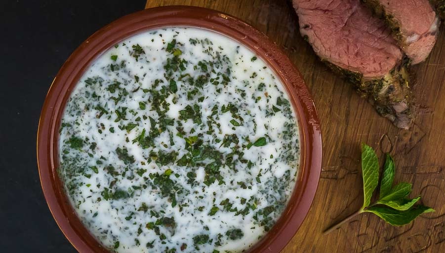 Munt limoen yoghurt saus